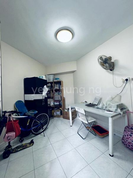 Premium HDB for Sale in  452 Choa Chu Kang Avenue 4 - Image 3